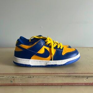 Nike ucla dunks